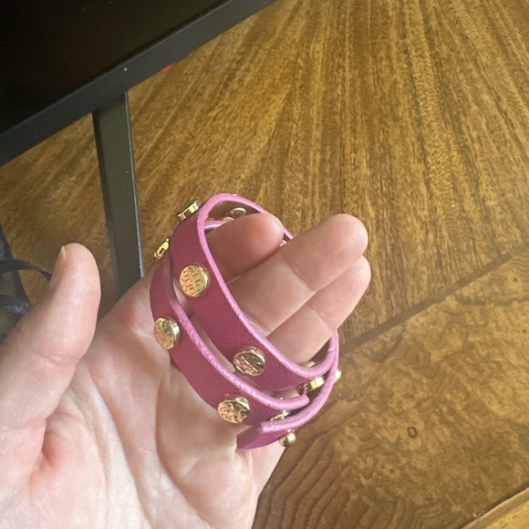tory burch pink wrap around bracelet - Picture 2 of 2